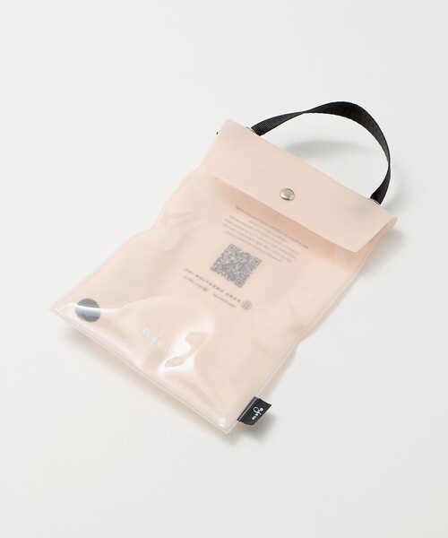 ajew（エジュー）の「＜ajew＞PUFFER iPhone15ケース（スマホケース/カバー・レディース・ブラック/ブラウン系/ライトブルー・FREE）」の20枚目の写真