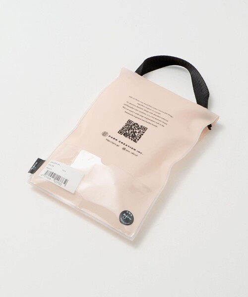 ajew（エジュー）の「＜ajew＞PUFFER iPhone15ケース（スマホケース/カバー・レディース・ブラック/ブラウン系/ライトブルー・FREE）」の21枚目の写真