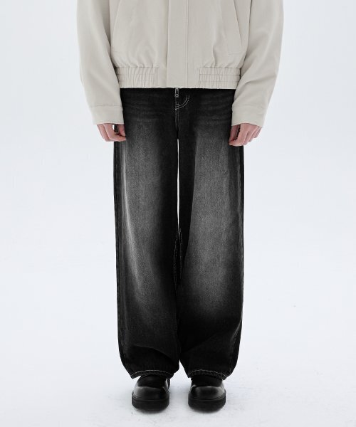 TRILLION(トリリオン)の「フロントウォッシュワイドデニムパンツ(NORMAL BLACK)(デニムパンツ・レディース・その他・MEDIUM/LARGE/X-LARGE/SMALL)」の1枚目の写真