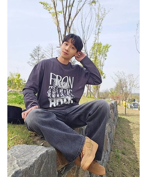 TRILLION(トリリオン)の「フロントウォッシュワイドデニムパンツ(NORMAL BLACK)(デニムパンツ・レディース・その他・MEDIUM/LARGE/X-LARGE/SMALL)」の3枚目の写真