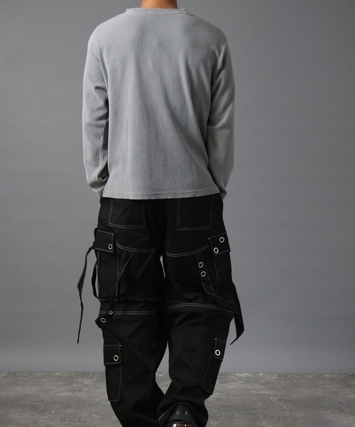 NYLAUS（ナイラス）の「【NYS】ヴィンテージライク クロス刺繍 ヘンリーネックTシャツ ワッフルダメージロンT 長袖Tシャツ ピグメント加工 ユニセックス（Tシャツ/カットソー・メンズ・チャコール/ブラック/グレー・M/L）」の8枚目の写真