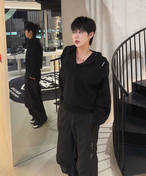 DEFGARMENTS（デフグラメンツ）の「STUD PARACHUTE PANTS [BLACK]（その他パンツ・レディース・その他・X-SMALL/SMALL/MEDIUM/LARGE）」の10枚目の写真