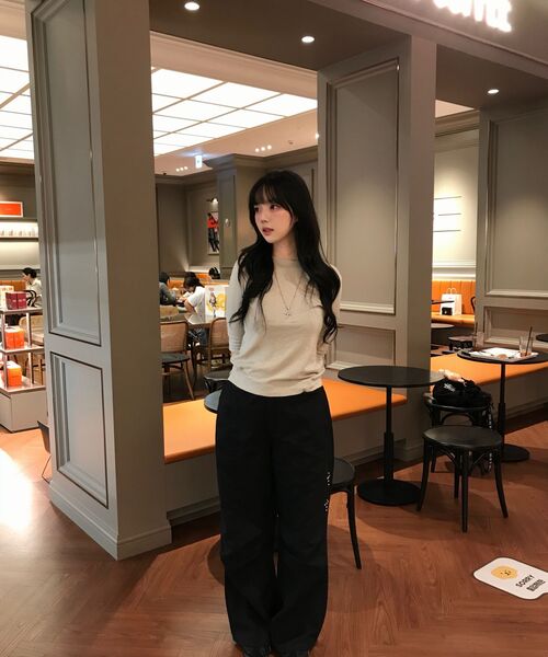 DEFGARMENTS（デフグラメンツ）の「STUD PARACHUTE PANTS [BLACK]（その他パンツ・レディース・その他・X-SMALL/SMALL/MEDIUM/LARGE）」の5枚目の写真