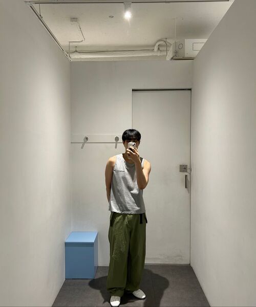 Rest&Recreation(レストアンドレクリエーション)の「NYLON PARACHUTE PANTS - OLIVE(その他パンツ・メンズ・その他・LARGE/X-LARGE)」の6枚目の写真