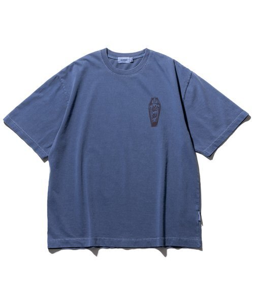MASSNOUN(マスノウン)の「コフィンベッド ピグメント オーバーサイズ 半袖Tシャツ MSHTS001-BL(Tシャツ/カットソー・レディース・その他・LARGE/X-LARGE/SMALL/MEDIUM)」の3枚目の写真