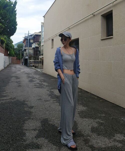 LADY VOLUME(レディーボリューム)の「レアリブドワイドパンツ (GREY)(スウェットパンツ・レディース・その他・MEDIUM/SMALL)」の3枚目の写真