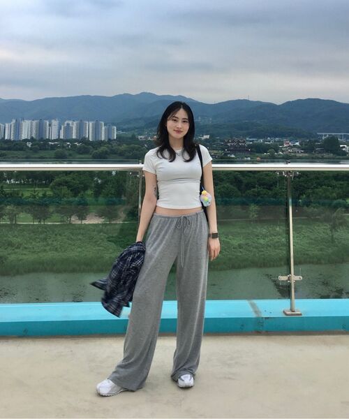 LADY VOLUME(レディーボリューム)の「レアリブドワイドパンツ (GREY)(スウェットパンツ・レディース・その他・MEDIUM/SMALL)」の7枚目の写真
