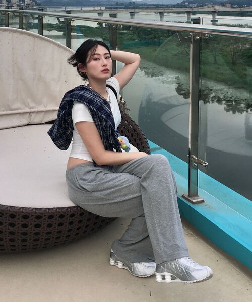 LADY VOLUME(レディーボリューム)の「レアリブドワイドパンツ (GREY)(スウェットパンツ・レディース・その他・MEDIUM/SMALL)」の11枚目の写真