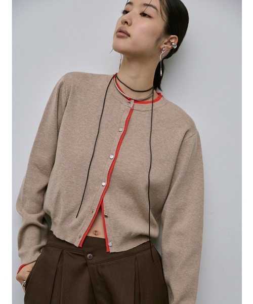 AIC.(エーアイシー)の「カラーコンビネーションニットカーディガン(カーディガン/ボレロ・レディース・ベージュ/グレー/アイボリー・FREE)」の8枚目の写真