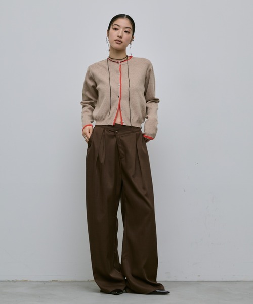 AIC.(エーアイシー)の「カラーコンビネーションニットカーディガン(カーディガン/ボレロ・レディース・ベージュ/グレー/アイボリー・FREE)」の16枚目の写真