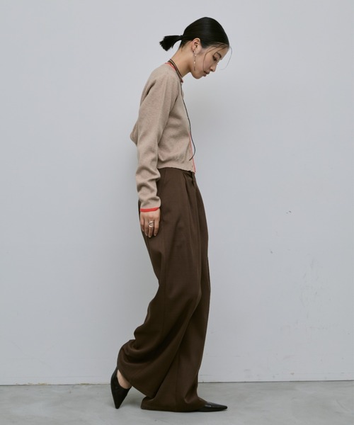 AIC.(エーアイシー)の「カラーコンビネーションニットカーディガン(カーディガン/ボレロ・レディース・ベージュ/グレー/アイボリー・FREE)」の19枚目の写真