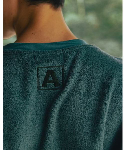 ANGLAN（アングラン）の「Terry Embroidered Pullover - Blue Green（スウェット・メンズ・その他・FREE）」の3枚目の写真