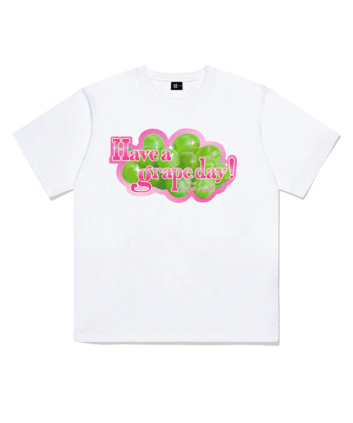 PAGESIISII(ページシシ)の「グレープデイ プリンティング 半袖Tシャツ ホワイト(Tシャツ/カットソー・レディース・その他・MEDIUM/LARGE/SMALL)」の1枚目の写真