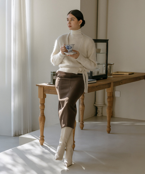 MAYVERU（メイバーユー）の「Novelle Stitch Skirt _ Brown（スカート・レディース・ブラウン・SMALL/MEDIUM）」の8枚目の写真