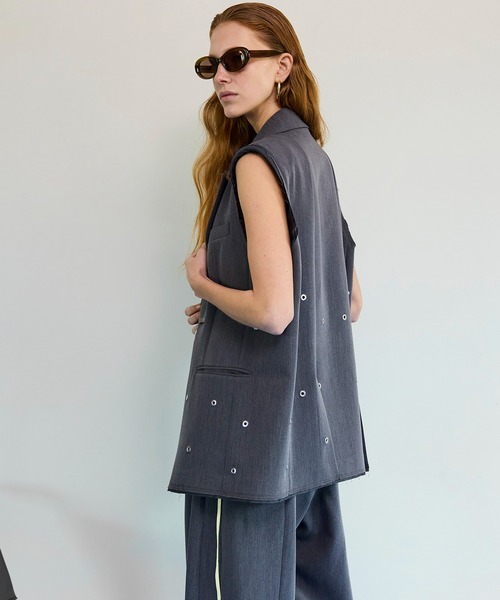 MAISON SPECIAL（メゾンスペシャル）の「Eyelet Over Gilet/アイレットオーバージレ（ベスト・レディース・グレー・FREE）」の6枚目の写真