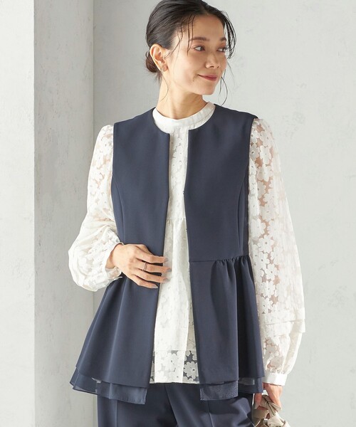 SHIPS(シップス)の「〈手洗い可能〉IPEKER オパール 加工 ブラウス(セレモニー対応可)(シャツ/ブラウス・レディース・ブラック/オフホワイト・ONE SIZE)」の6枚目の写真