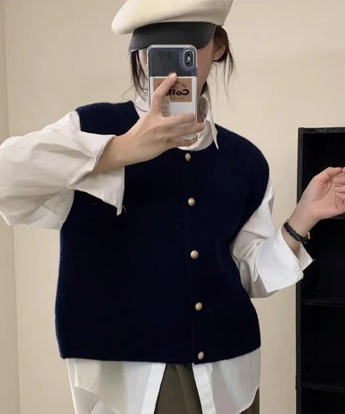 Flugge（フラッジー）の「ノーカラーニットベスト（ベスト・レディース・ベージュ/グレー/ブラック・FREE）」の2枚目の写真