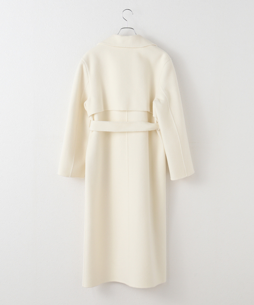 Noble（ノーブル）の「ダブルビーバーリバートレンチコート（トレンチコート・レディース・ホワイト・38/36）」の2枚目の写真