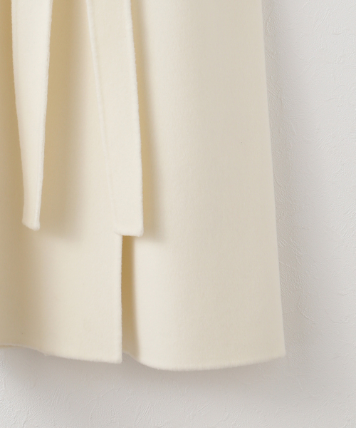 Noble（ノーブル）の「ダブルビーバーリバートレンチコート（トレンチコート・レディース・ホワイト・38/36）」の5枚目の写真