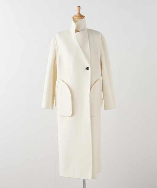 Noble（ノーブル）の「ダブルビーバーリバートレンチコート（トレンチコート・レディース・ホワイト・38/36）」の6枚目の写真