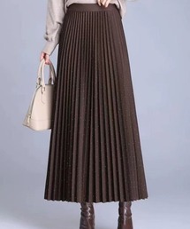 プリーツロングスカート