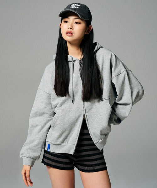 ALAND（エーランド）の「【UNISEX】ALAND／アソートプリントパーカー（ウラケ）（パーカー・レディース・グレー/イエロー/ネイビー/ブラック・MEDIUM/LARGE）」の2枚目の写真