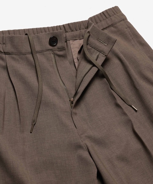MR.OLIVE（ミスターオリーブ）の「POLYESTER HEMP  / RELAX TAPERED EASY PANT /M261117（スラックス・メンズ・ブラック/オリーブ・SMALL/MEDIUM/LARGE）」の8枚目の写真