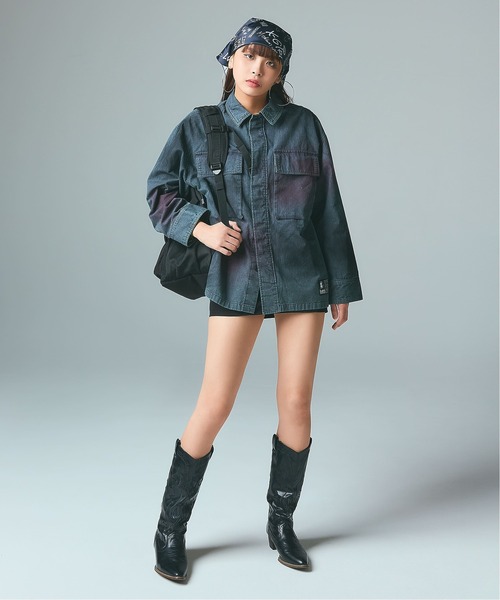 X-girl（エックスガール）の「GRAFFITI SCARF（バンダナ/スカーフ・レディース・ブラック/ホワイト・ONE SIZE）」の14枚目の写真