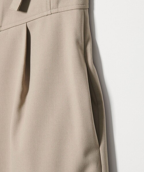 EMMEL REFINES（エメルリファインズ）の「＜EMMEL REFINES＞EM タックジャンパースカート（ジャンパースカート・レディース・ブラック/ベージュ・M/S）」の7枚目の写真