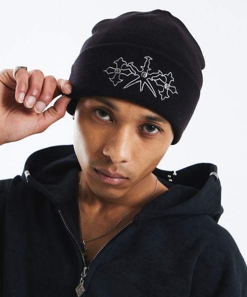 UNKNOWN LONDON（アンノウン・ロンドン）の「ビーニー｜Dagger Cross Embroidery Beanie｜Unknown London（ニットキャップ/ビーニー・メンズ・ブラック・FREE）」の9枚目の写真