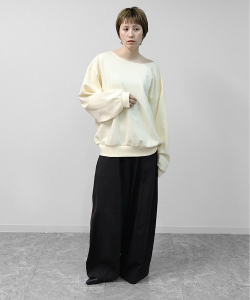 THE CELL.(ザセルドット)の「ボートネック ルーズサイズ ボンディングスウェット BOAT NECK LOOSE-FIT BONDING SWEATSHIRT(スウェット・レディース・グレー/アイボリー・FREE)」の8枚目の写真