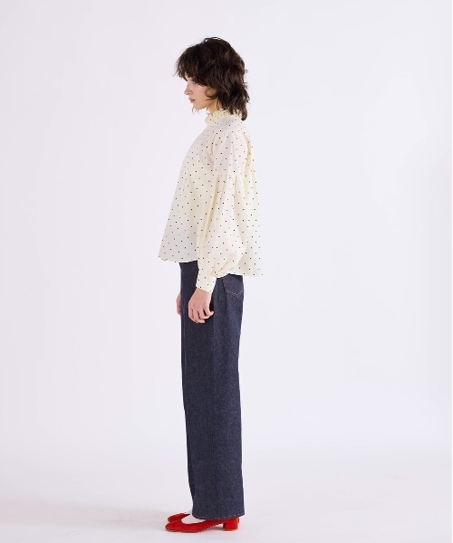 Marilyn Moon(マリリンムーン)の「tuck frill volume sleeve blouse(シャツ/ブラウス・レディース・アイボリー/ネイビー/ミント/ホワイト・FREE)」の10枚目の写真