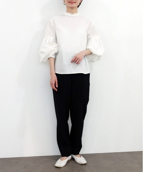 Marilyn Moon(マリリンムーン)の「tuck frill volume sleeve blouse(シャツ/ブラウス・レディース・アイボリー/ネイビー/ミント/ホワイト・FREE)」の13枚目の写真