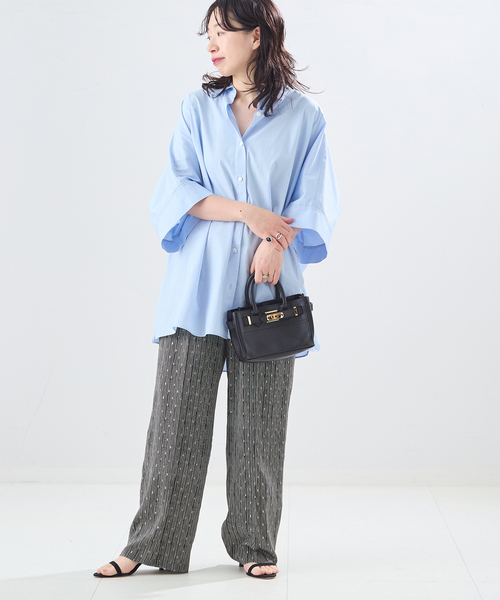 journal standard L'essage（ジャーナルスタンダードレサージュ）の「《追加》【WEB限定カラーあり】DEVEAUX GOLDラメモノトーンイージーパンツ（その他パンツ・レディース・ブラック/ブラック系その他/ホワイト系その他/アイボリー・FREE）」の5枚目の写真