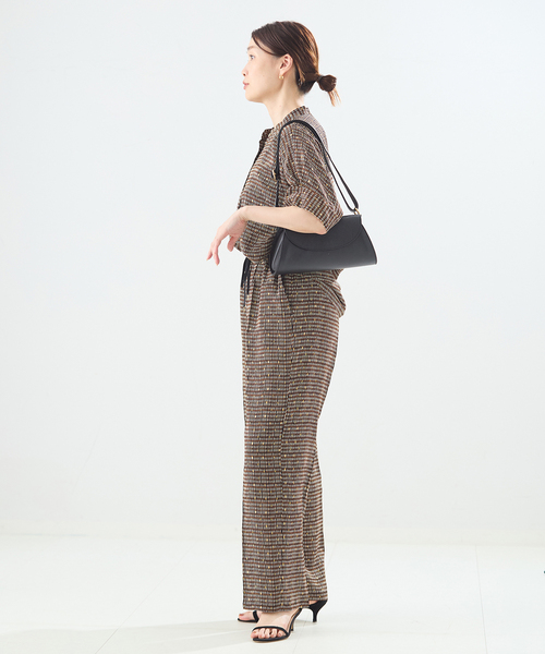 journal standard L'essage（ジャーナルスタンダードレサージュ）の「《追加》【WEB限定カラーあり】DEVEAUX GOLDラメモノトーンイージーパンツ（その他パンツ・レディース・ブラック/ブラック系その他/ホワイト系その他/アイボリー・FREE）」の10枚目の写真