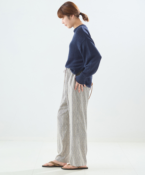 journal standard L'essage（ジャーナルスタンダードレサージュ）の「《追加》【WEB限定カラーあり】DEVEAUX GOLDラメモノトーンイージーパンツ（その他パンツ・レディース・ブラック/ブラック系その他/ホワイト系その他/アイボリー・FREE）」の19枚目の写真