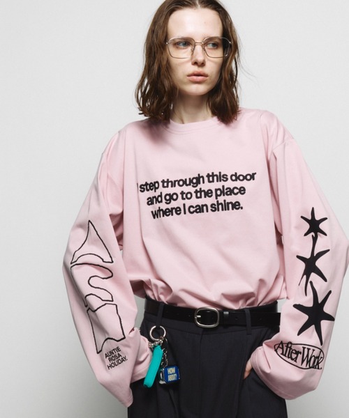 Auntie Rosa Holiday（アンティローザホリデー）の「オーバーサイズロンT/AfterWork（Tシャツ/カットソー・レディース・オフホワイト/ピンク・FREE）」の2枚目の写真