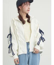 Samansa Mos2（サマンサ モスモス）の「フリルトラックジャケット（ノーカラージャケット）」