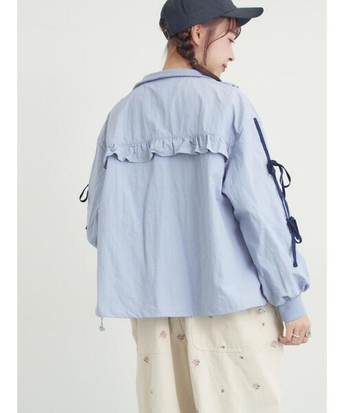 Samansa Mos2(サマンサ モスモス)の「フリルトラックジャケット(ノーカラージャケット・レディース・サックスブルー/ブラック/オフホワイト・F)」の6枚目の写真