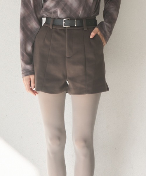 Nadana（ナダナ）の「ベルト付きショートパンツ（その他パンツ・レディース・チャコールグレー/ブラック/ブラウン・SMALL/MEDIUM）」の14枚目の写真