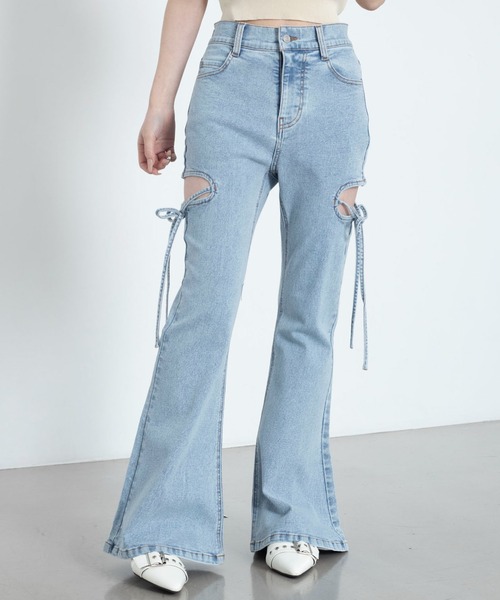 WEGO（ウィゴー）の「WEGO/【26年春夏新作】カットアウトリボンストレッチフレアデニムパンツ（デニムパンツ・レディース・コバルトブルー/スカイブルー/ブラック系2/ブラック系その他・SMALL/MEDIUM）」の3枚目の写真
