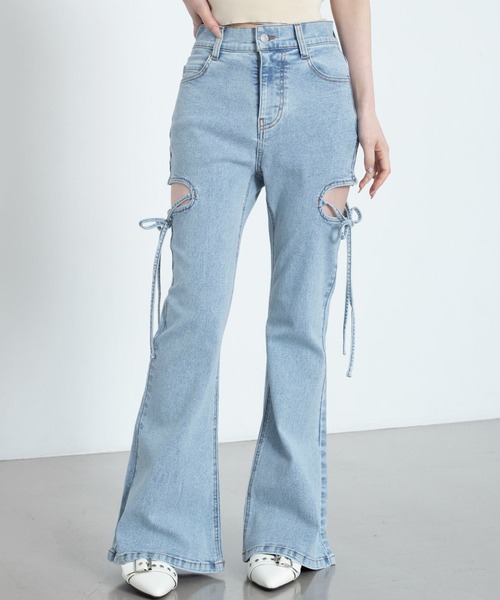 WEGO(ウィゴー)の「WEGO/【26年春夏新作】カットアウトリボンストレッチフレアデニムパンツ(デニムパンツ・レディース・コバルトブルー/スカイブルー/ブラック系2/ブラック系その他・SMALL/MEDIUM)」の14枚目の写真