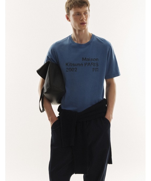Maison Kitsune(メゾンキツネ)の「MAISON KITSUNE 2002 FADED COMFORT TEE-SHIRT(Tシャツ/カットソー・メンズ・ブラック×グレー/ブルー・XL/M/S/XS/XXS/L)」の11枚目の写真