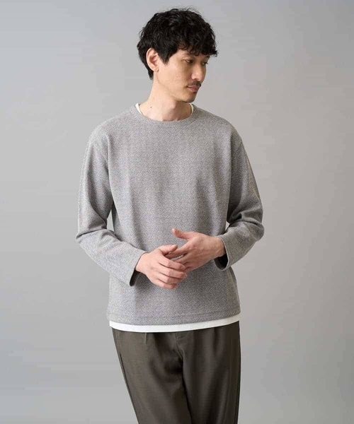 a.v.v(アーヴェヴェ)の「【イージーケア/洗濯機で洗える/毛玉になりにくい】変形ヘリンボンフェイクレイヤードカットソー(Tシャツ/カットソー・メンズ・ライトグレー/ライラック/グレー・46/50/48)」の18枚目の写真