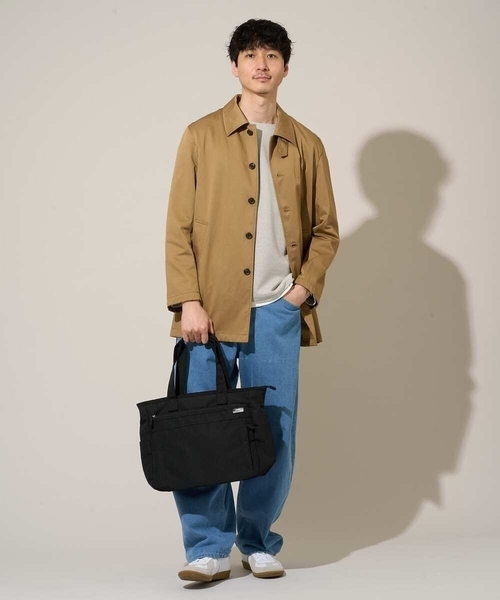 a.v.v(アーヴェヴェ)の「1枚でサマになる【イージーケア/洗濯機で洗える/毛玉になりにくい】変形ヘリンボンフェイクレイヤードカットソー(Tシャツ/カットソー・メンズ・ライトグレー/ライラック/グレー・46/50/48)」の4枚目の写真