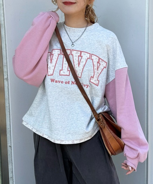 DOUBLE NAME（ダブルネーム）の「配色切替花柄ワッペンプルオーバー（Tシャツ/カットソー・レディース・ピンク/ブルー・FREE）」の4枚目の写真