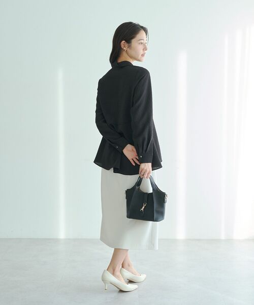 YECCA VECCA（イェッカヴェッカ）の「パールジャガードペプラムブラウス（シャツ/ブラウス・レディース・ブラック/オフホワイト・FREE）」の17枚目の写真