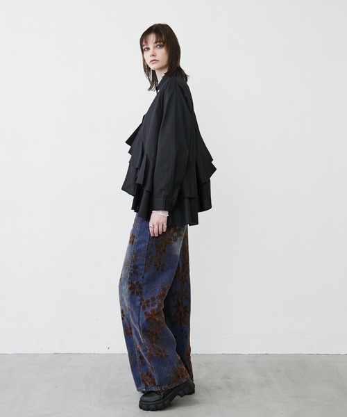 MONOe(モノエ)の「【主役級フリル】ダブルフリルアシンメトリーシャツブラウス(シャツ/ブラウス・レディース・ブラック/ホワイト・FREE)」の16枚目の写真