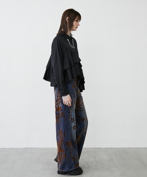 MONOe(モノエ)の「【主役級フリル】ダブルフリルアシンメトリーシャツブラウス(シャツ/ブラウス・レディース・ブラック/ホワイト・FREE)」の9枚目の写真