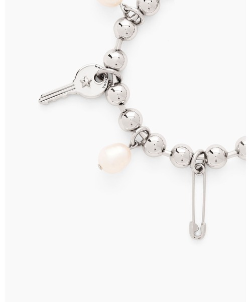 MARC JACOBS(マークジェイコブス)の「PUNK BEAUTY CHARM BRACELET/ザ パンク ビューティ チャーム ブレスレット(ブレスレット・レディース・シルバー系その他・ONE SIZE)」の3枚目の写真